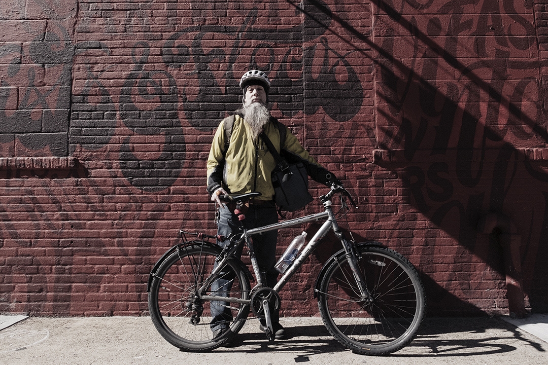 Nicola Vallotto fashion photography photographer milan streestyle new york brooklyn realpeople byke bicycle