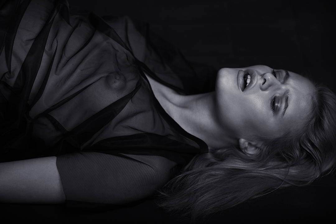 Nicola Vallotto fashion photography photographer milan  portrait realpeople blackandwhite bw bara holotova